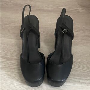 Oat and Fort Black Heels